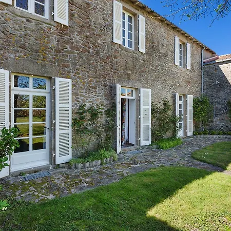 Casa vacanze Maison Caron Jardin, Spacieuse Et Familiale *